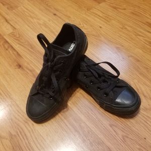 Black Converse Chuck Taylor All Star
